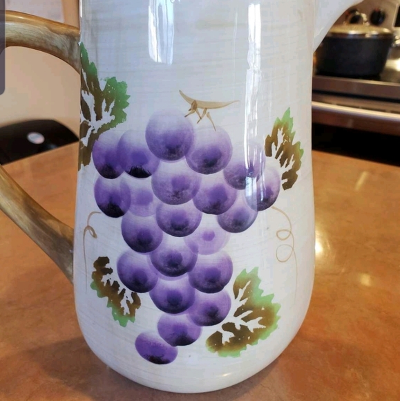 New Casa Elite water pitcher - Picture 2 of 2